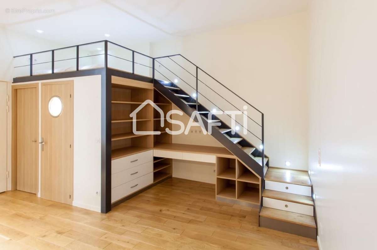 Photo 4 - Appartement à PARIS-1E