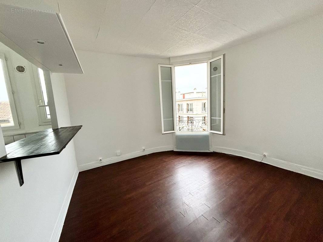 Appartement à SURESNES