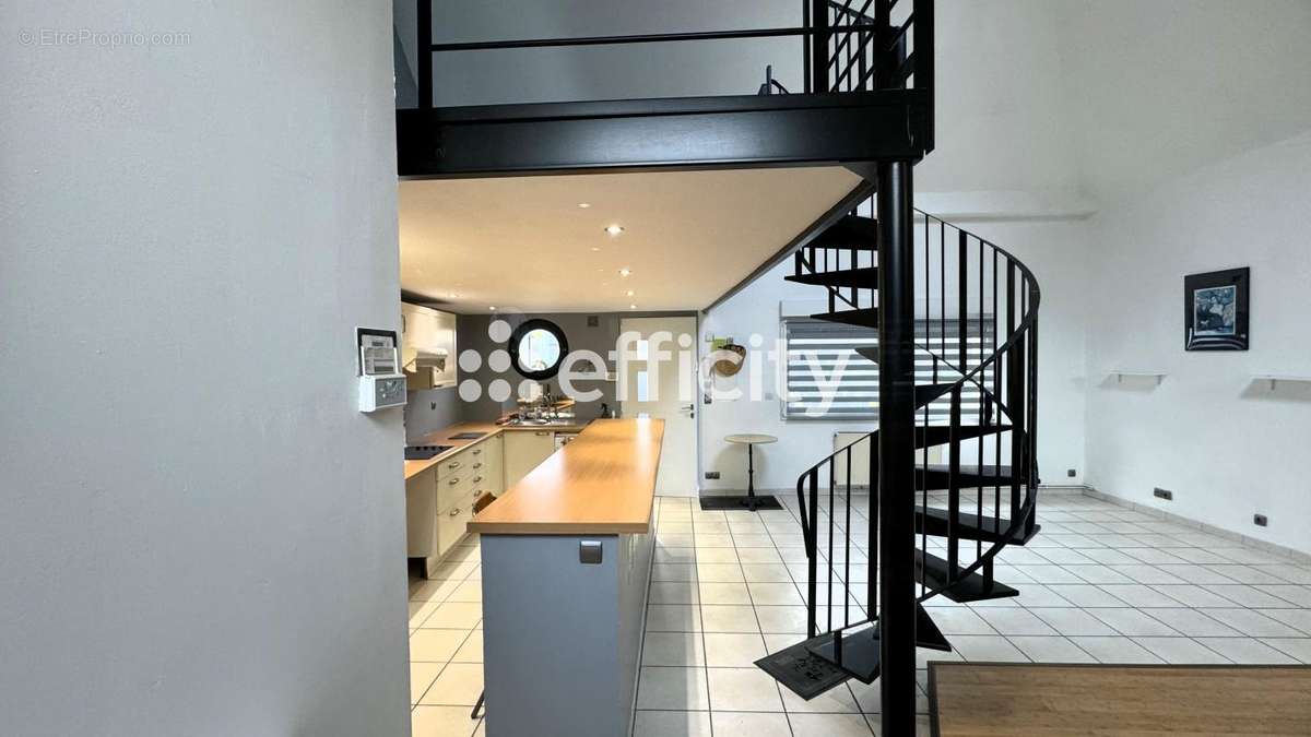 Appartement à FACHES-THUMESNIL