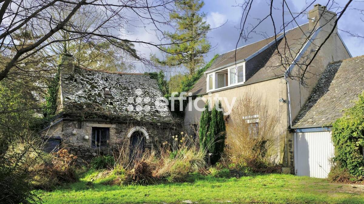 Maison à LOCQUIREC