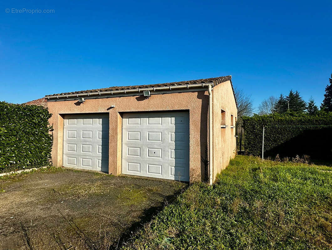 Maison à SAINT-MEDARD-D&#039;EYRANS