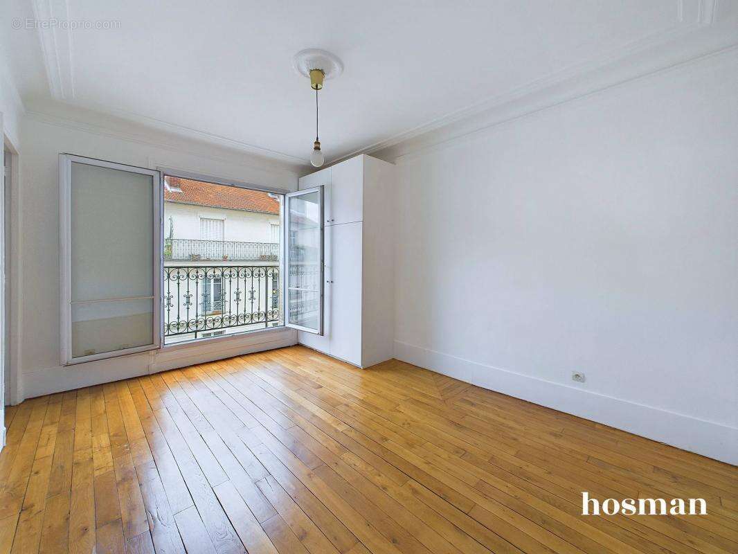 Appartement à LEVALLOIS-PERRET