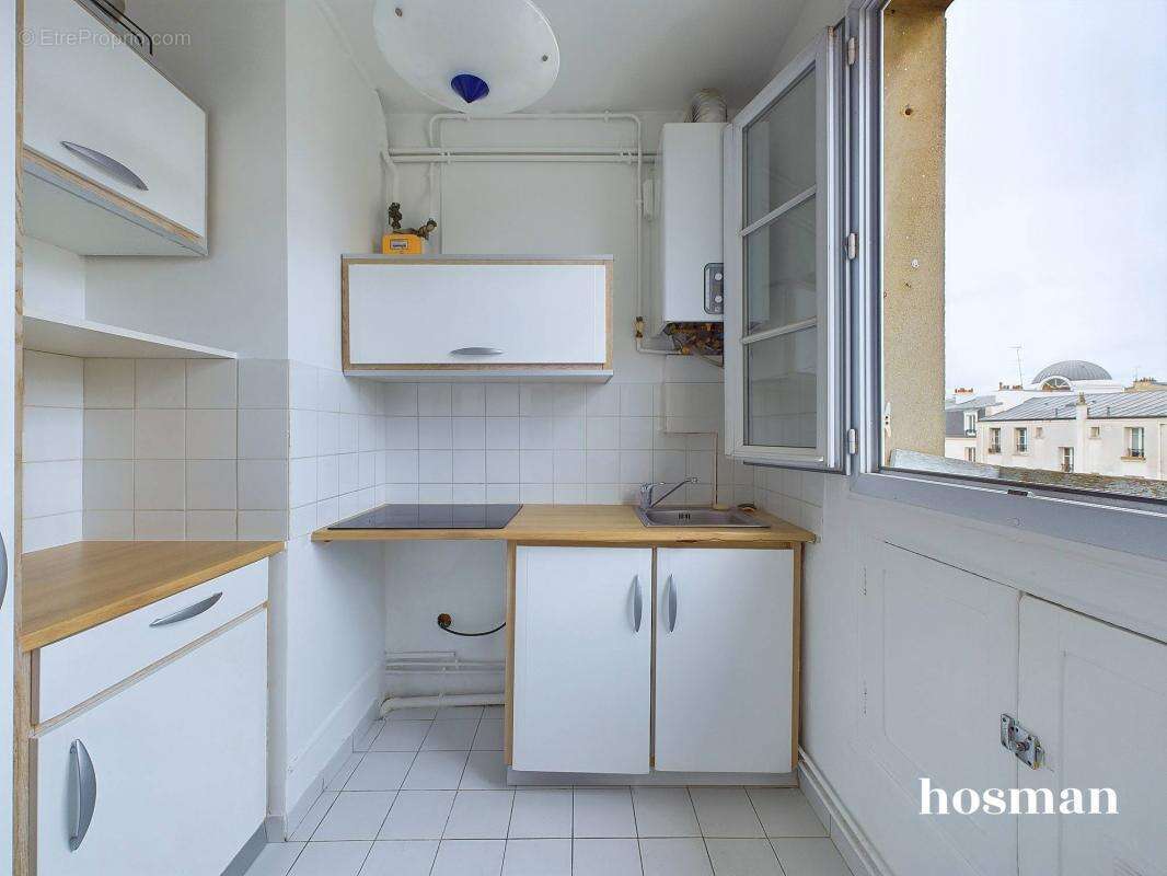 Appartement à LEVALLOIS-PERRET