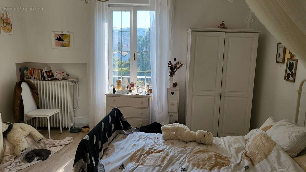 chambre - Maison à EPINAL