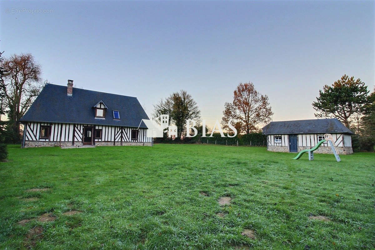 Maison à BERNAY