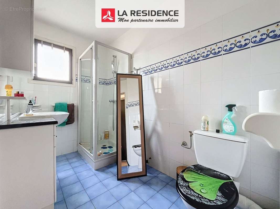 Appartement à VILLENEUVE-LOUBET