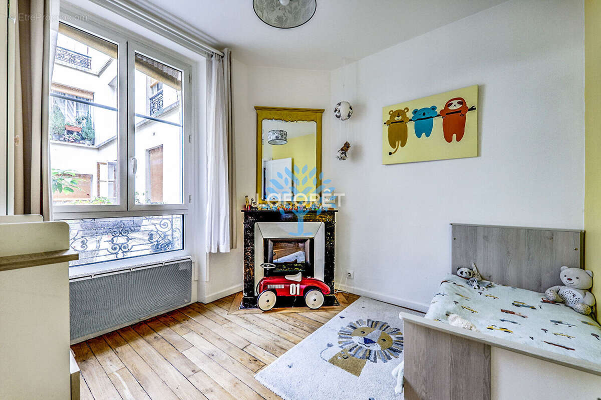 Appartement à PARIS-12E