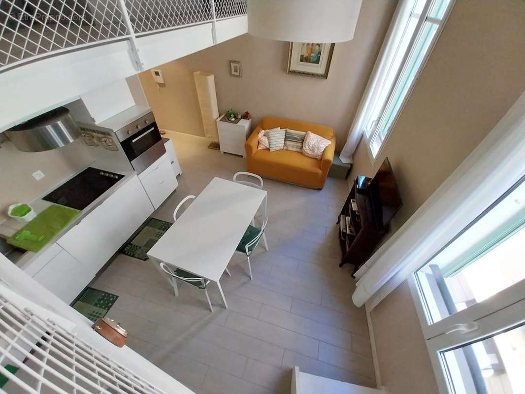 Appartement à MENTON