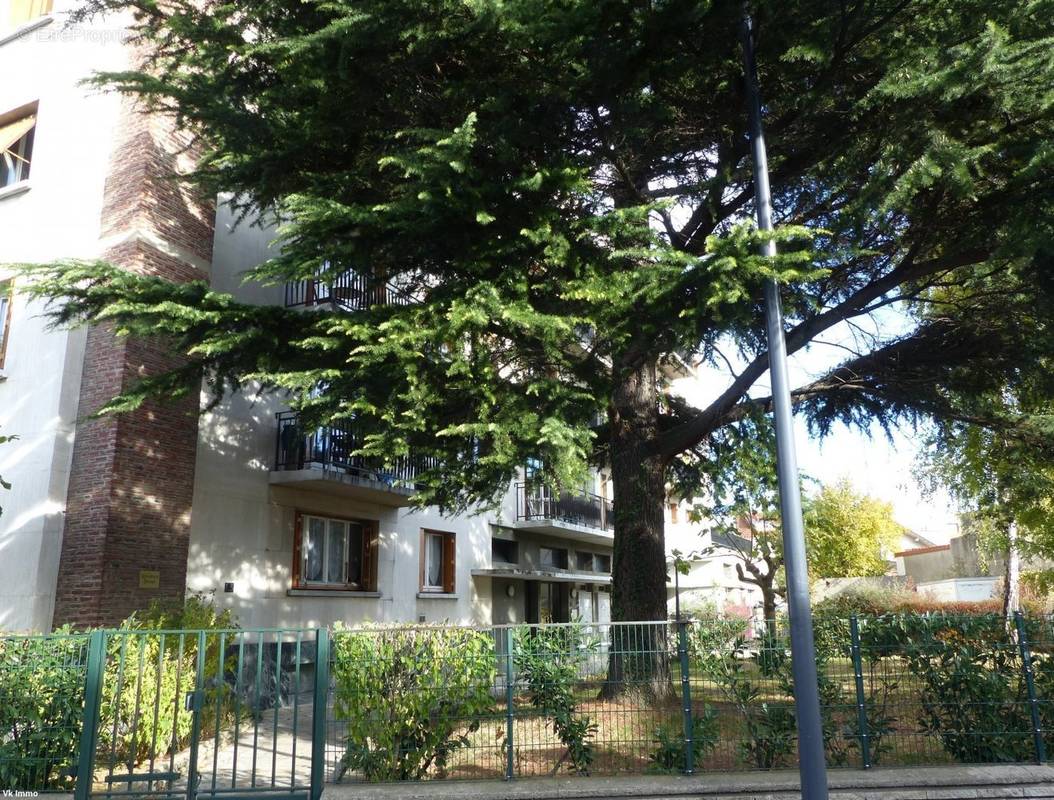 Appartement à MAISONS-ALFORT