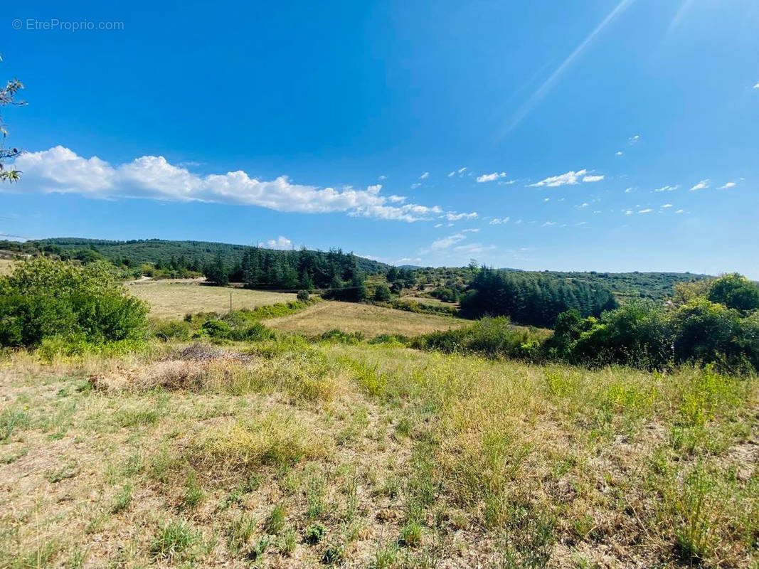 Terrain à VILLANIERE