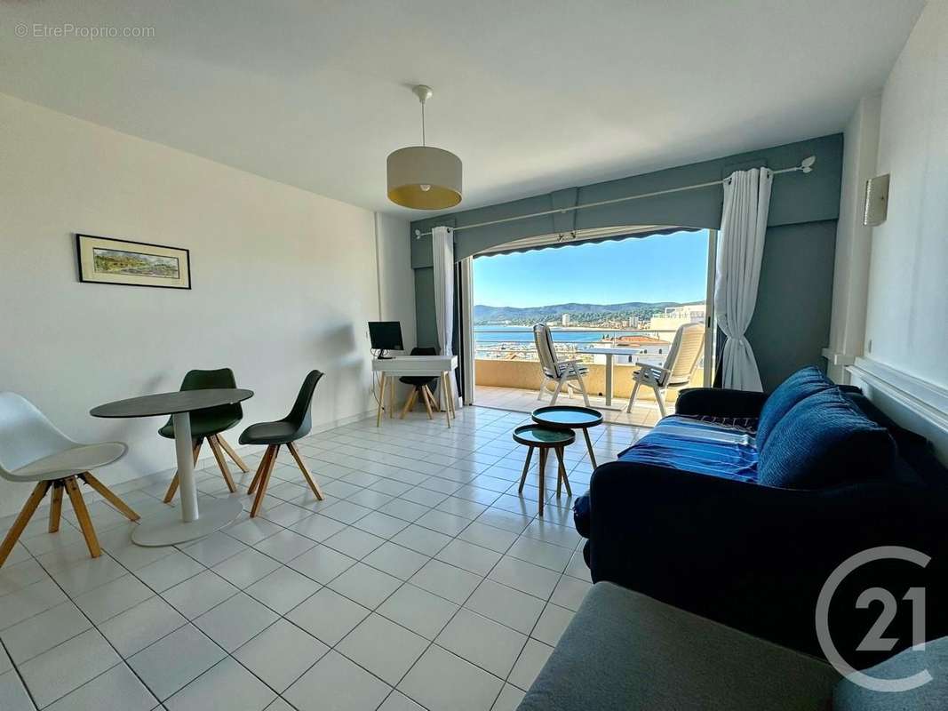 Appartement à LE LAVANDOU