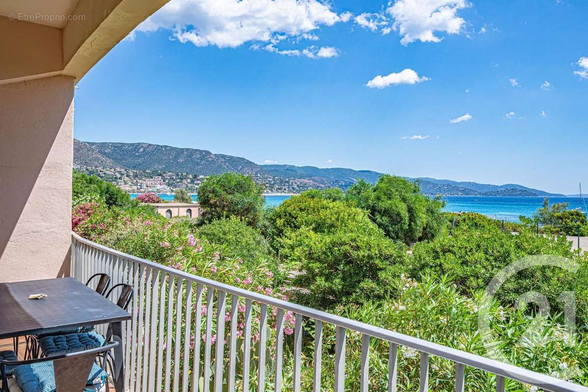 Appartement à LE LAVANDOU