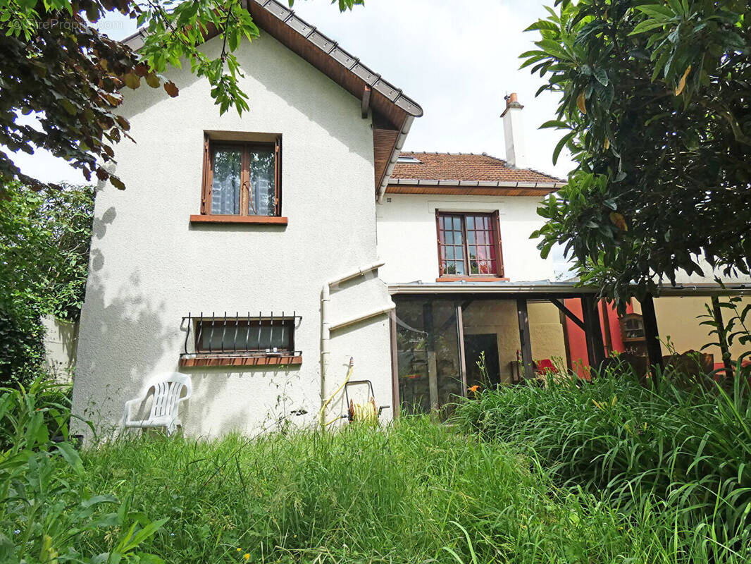 Maison à NEUILLY-SUR-MARNE