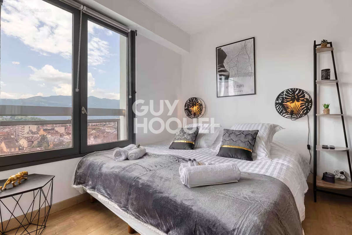 Appartement à AIX-LES-BAINS