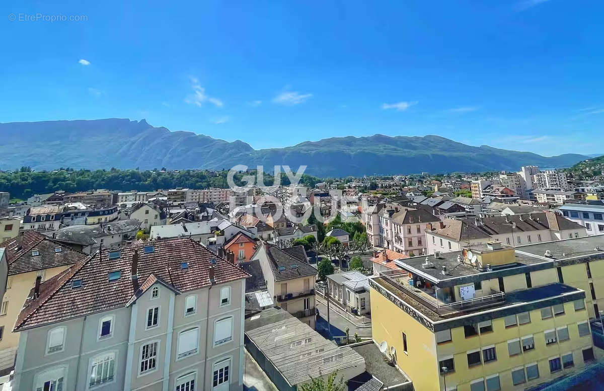 Appartement à AIX-LES-BAINS