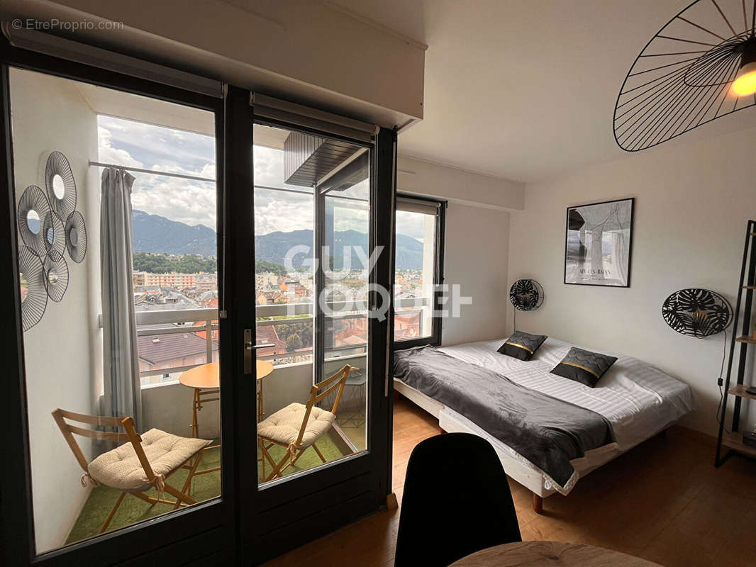 Appartement à AIX-LES-BAINS