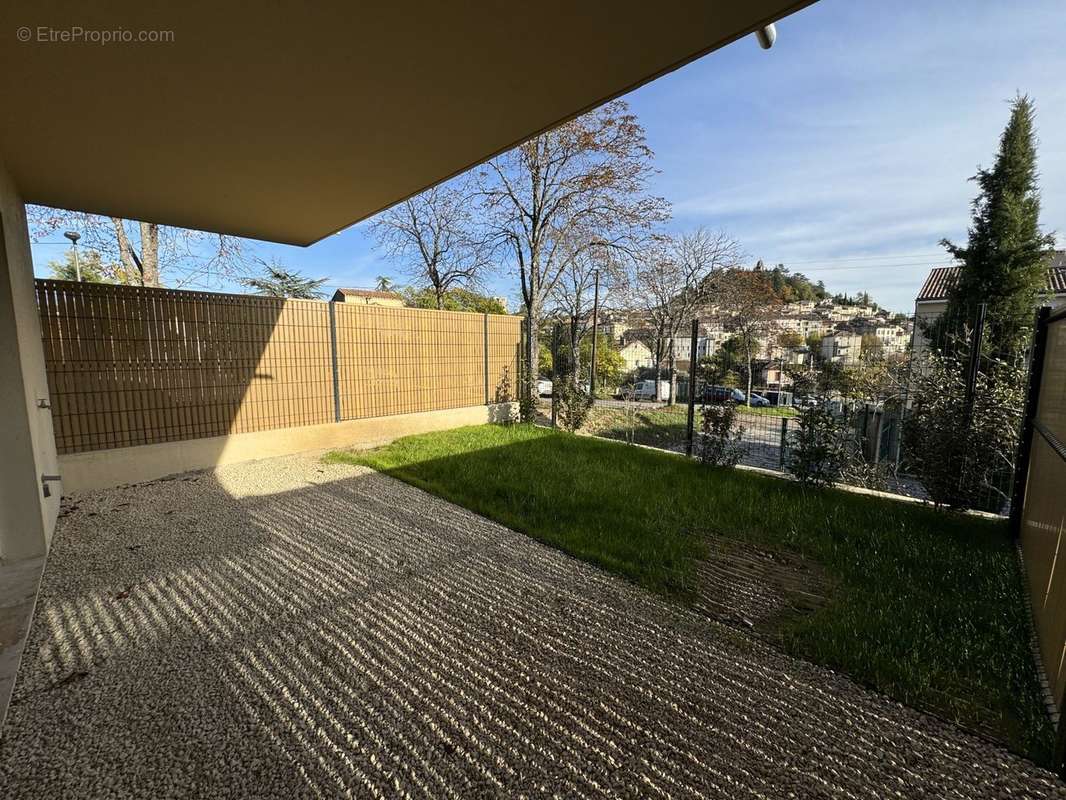 Jardin - Appartement à FORCALQUIER