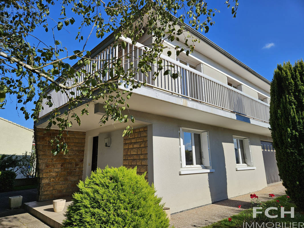 Maison à BELLERIVE-SUR-ALLIER