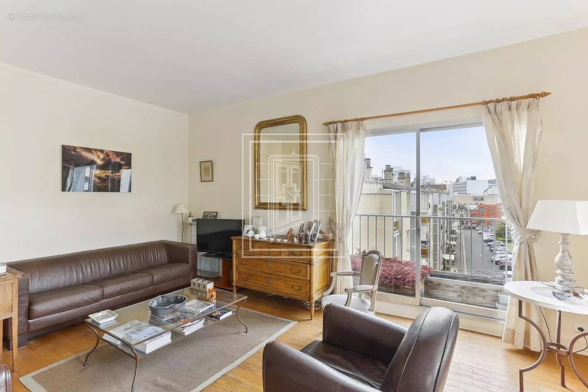 Appartement à BOULOGNE-BILLANCOURT