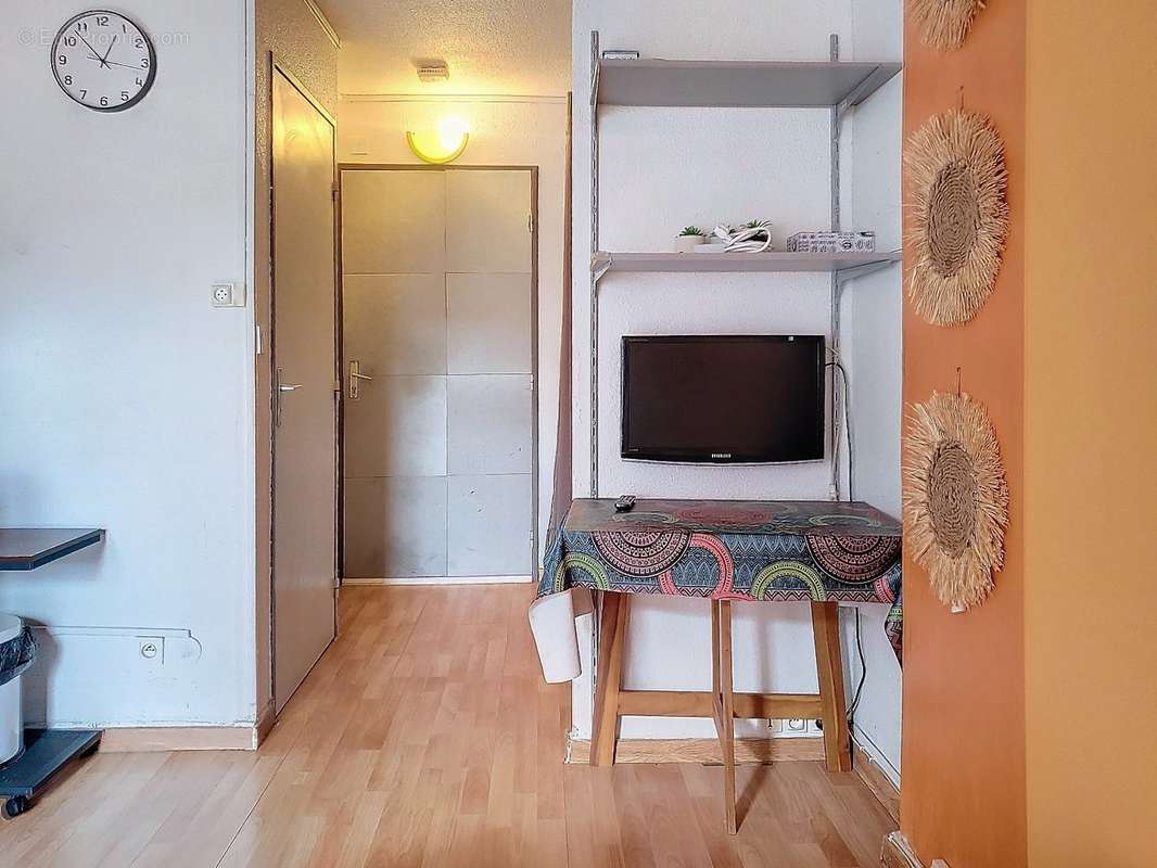 Appartement à LAMALOU-LES-BAINS