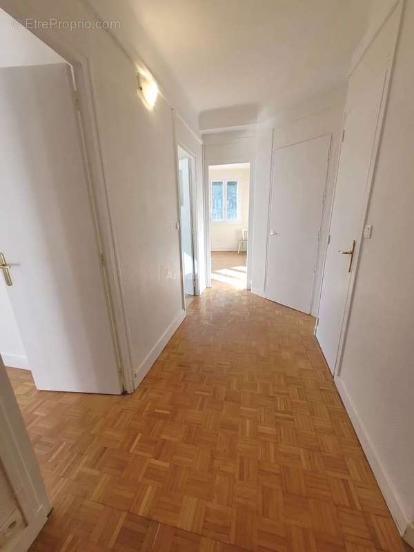 Appartement à VANVES