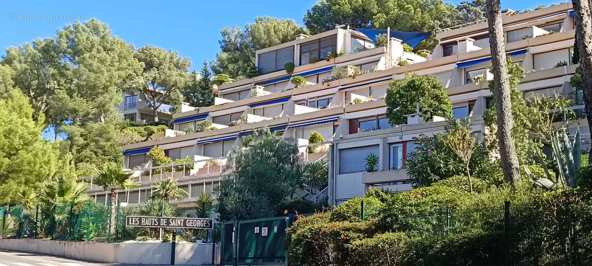 Appartement à SAINT-MANDRIER-SUR-MER