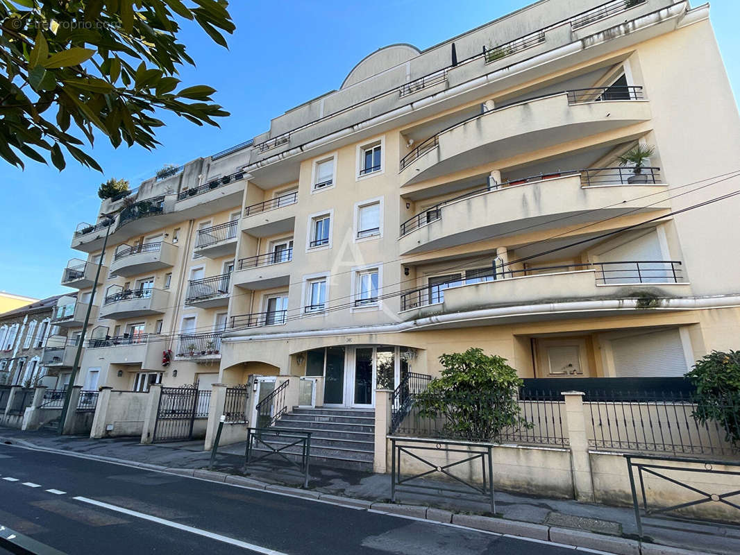 Appartement à CHELLES