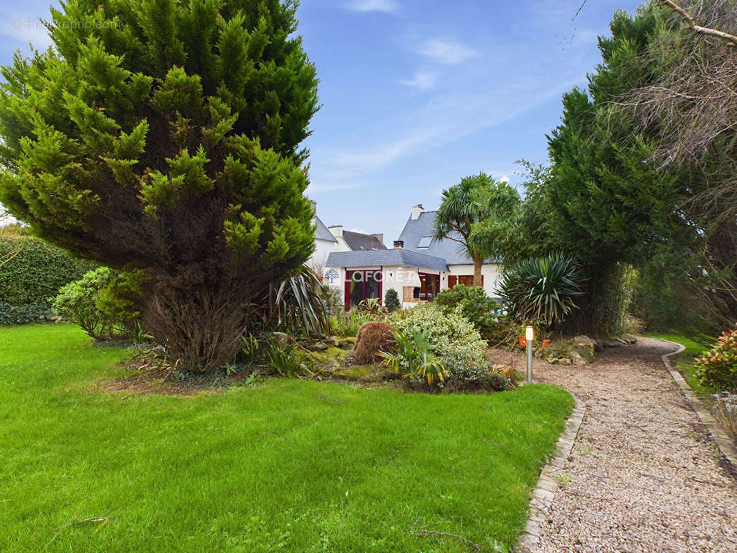 Maison à PLOUHINEC