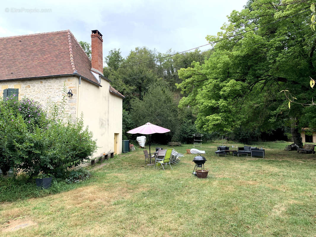 Maison à GOURDON