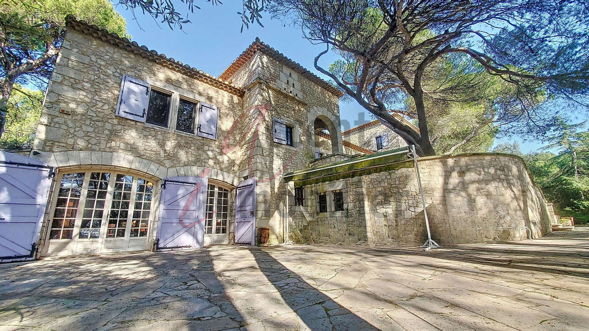 Maison à BEAUCAIRE