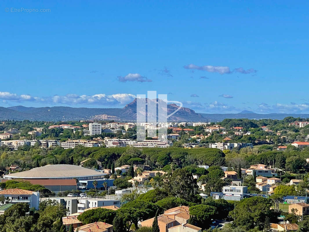 Appartement à SAINT-RAPHAEL