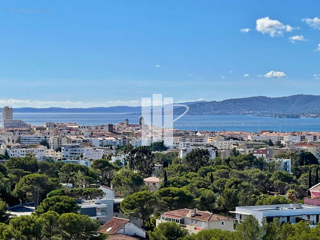 Appartement à SAINT-RAPHAEL