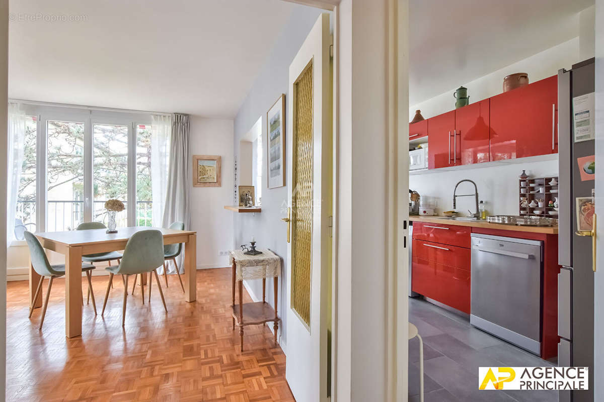 Appartement à MAISONS-LAFFITTE