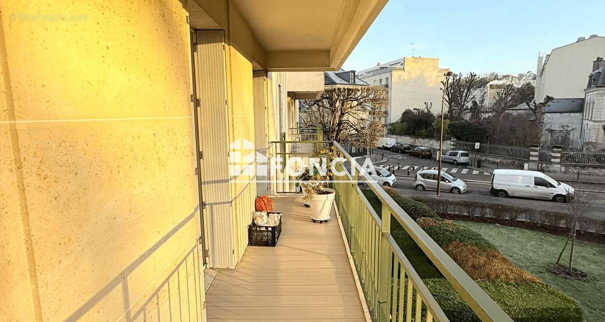 Appartement à VERSAILLES