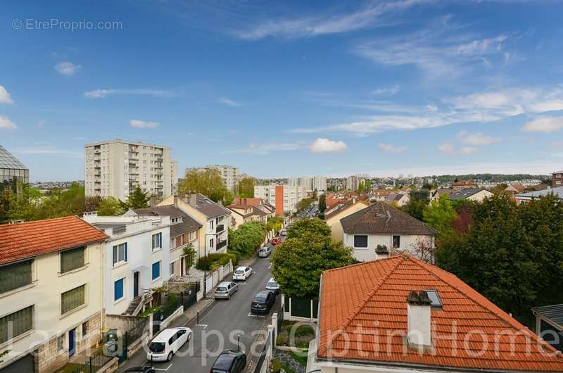 Appartement à BOURG-LA-REINE