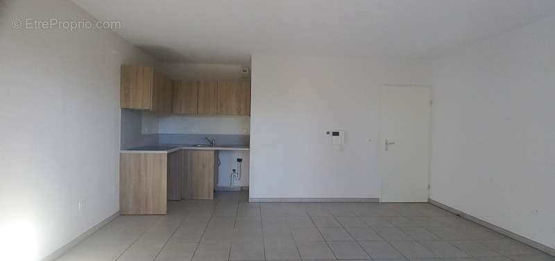 Appartement à LA LONDE-LES-MAURES