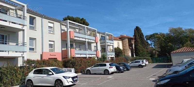 Appartement à LA LONDE-LES-MAURES