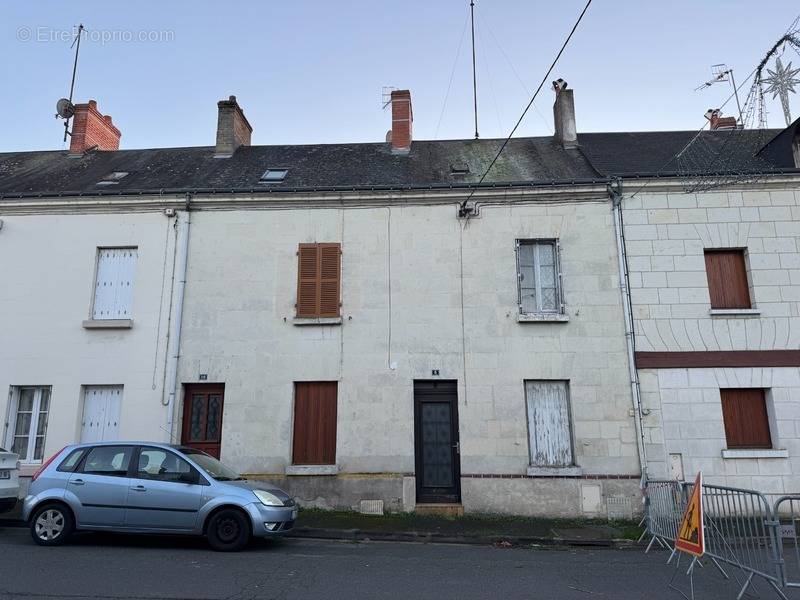 Maison à SAINTE-MAURE-DE-TOURAINE