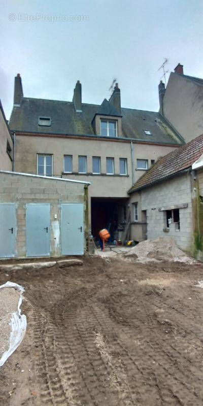 Maison à SULLY-SUR-LOIRE