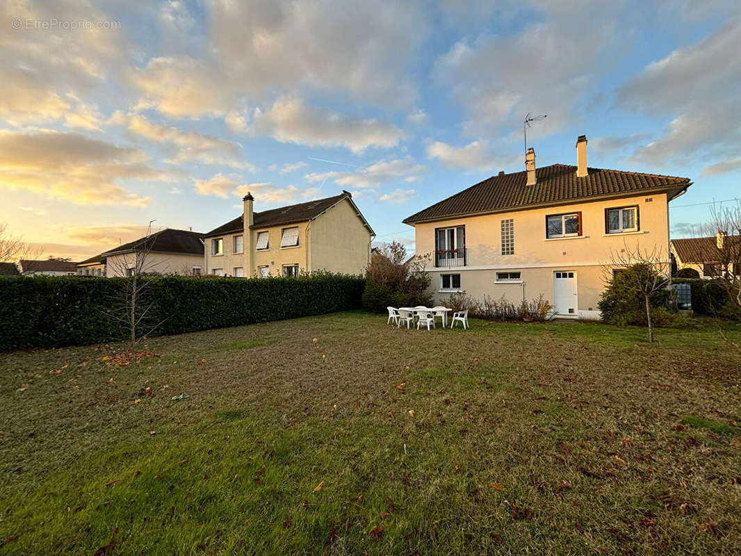 Maison à AUBERGENVILLE