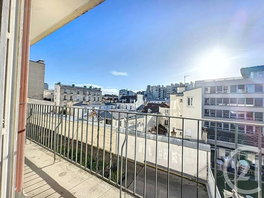 Appartement à PARIS-20E