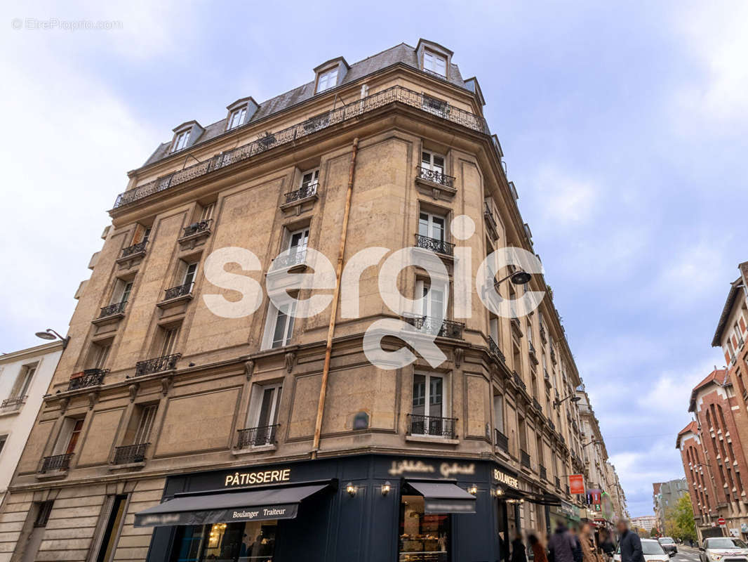 Appartement à PARIS-14E