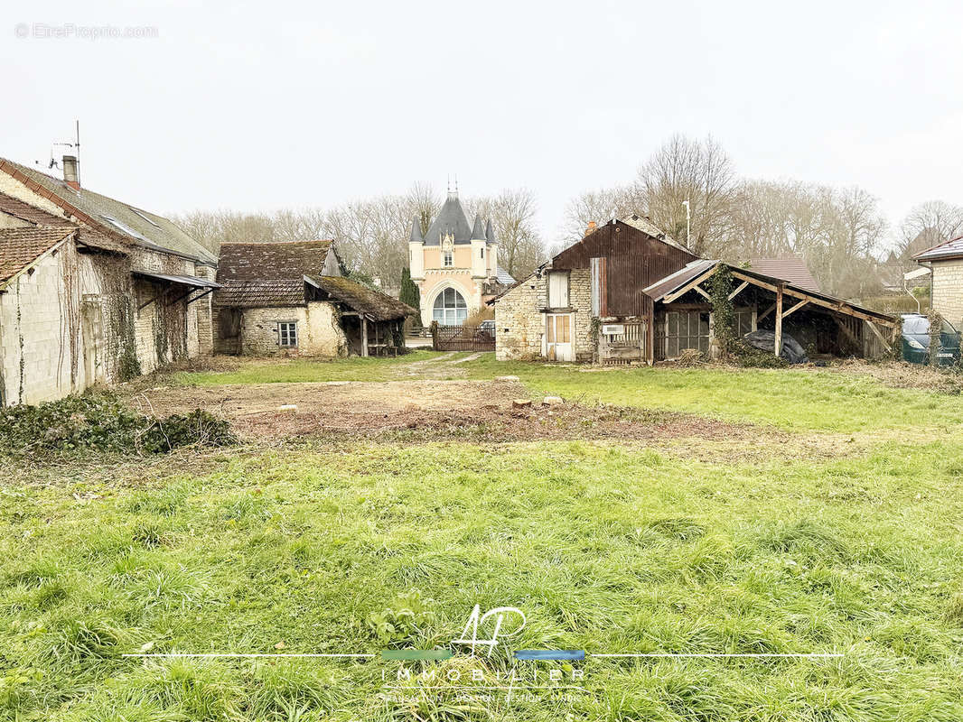 Maison à BEIRE-LE-CHATEL