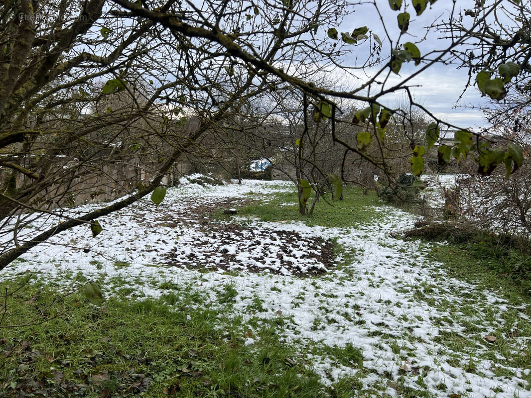 Maison à PRECY-SOUS-THIL