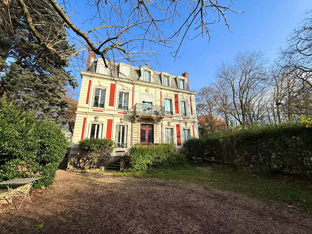 Appartement à JOINVILLE-LE-PONT