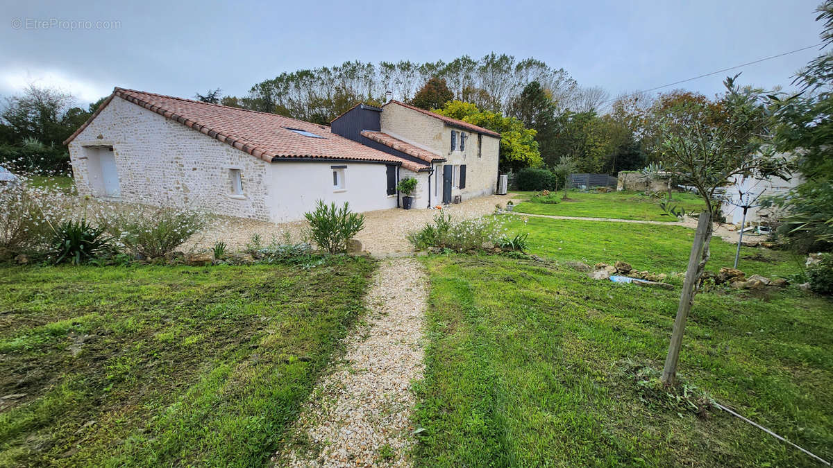 Maison à SAINTE-HERMINE