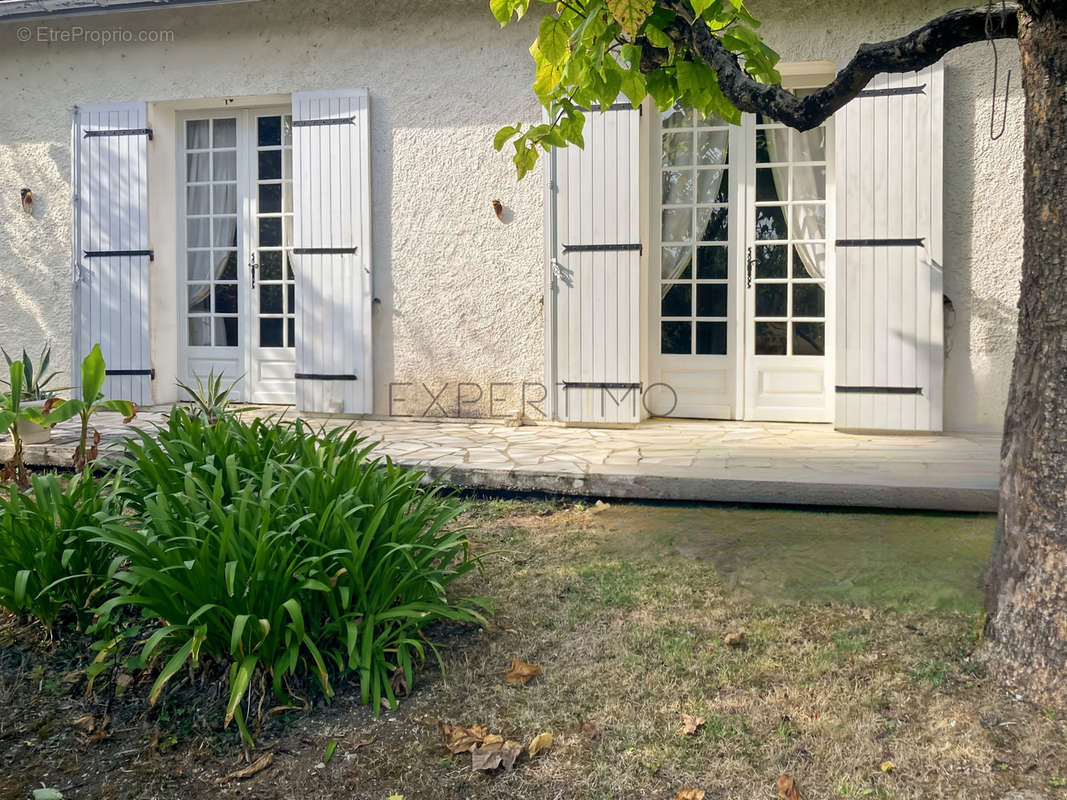 Maison à CASTILLONNES