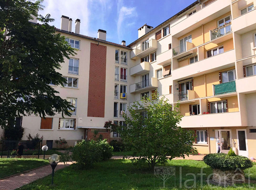 Appartement à ARPAJON