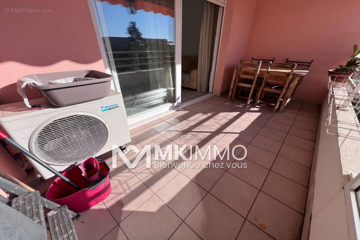 Appartement à VILLENEUVE-LOUBET