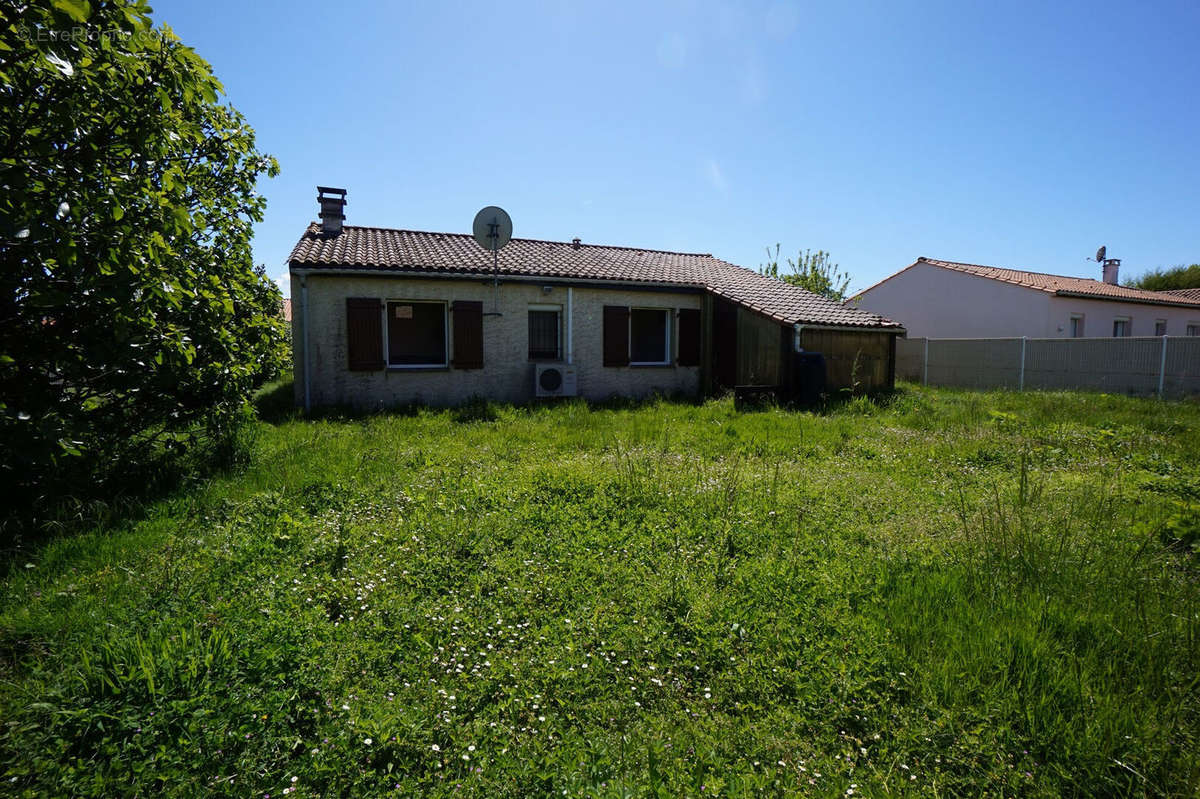 Maison à SAINT-GEORGES-DE-DIDONNE